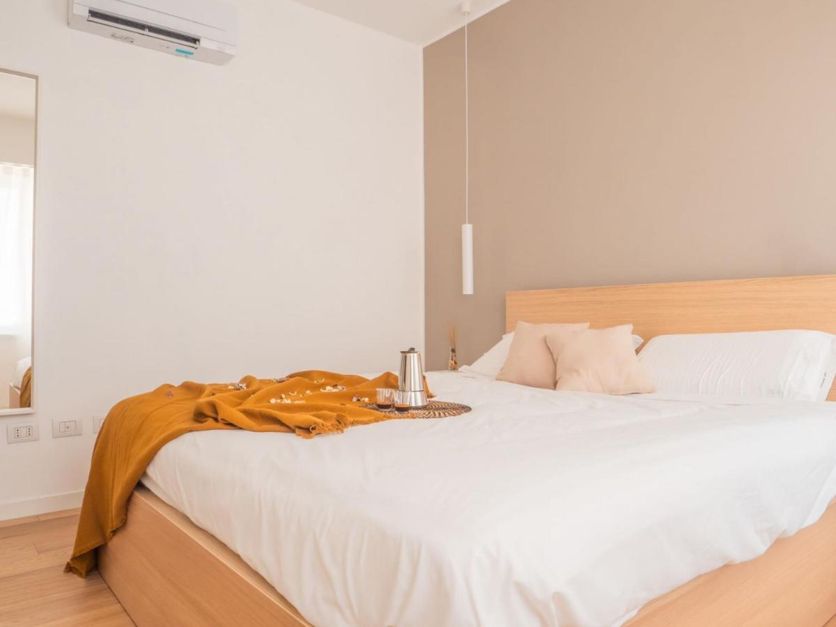 The Best Rent - Modern Apartment Near Corso Buenos Aires Милан Экстерьер фото